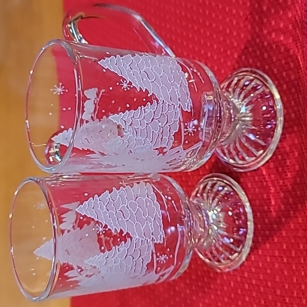 Two 10 9z Christmas Pedestal Mugs